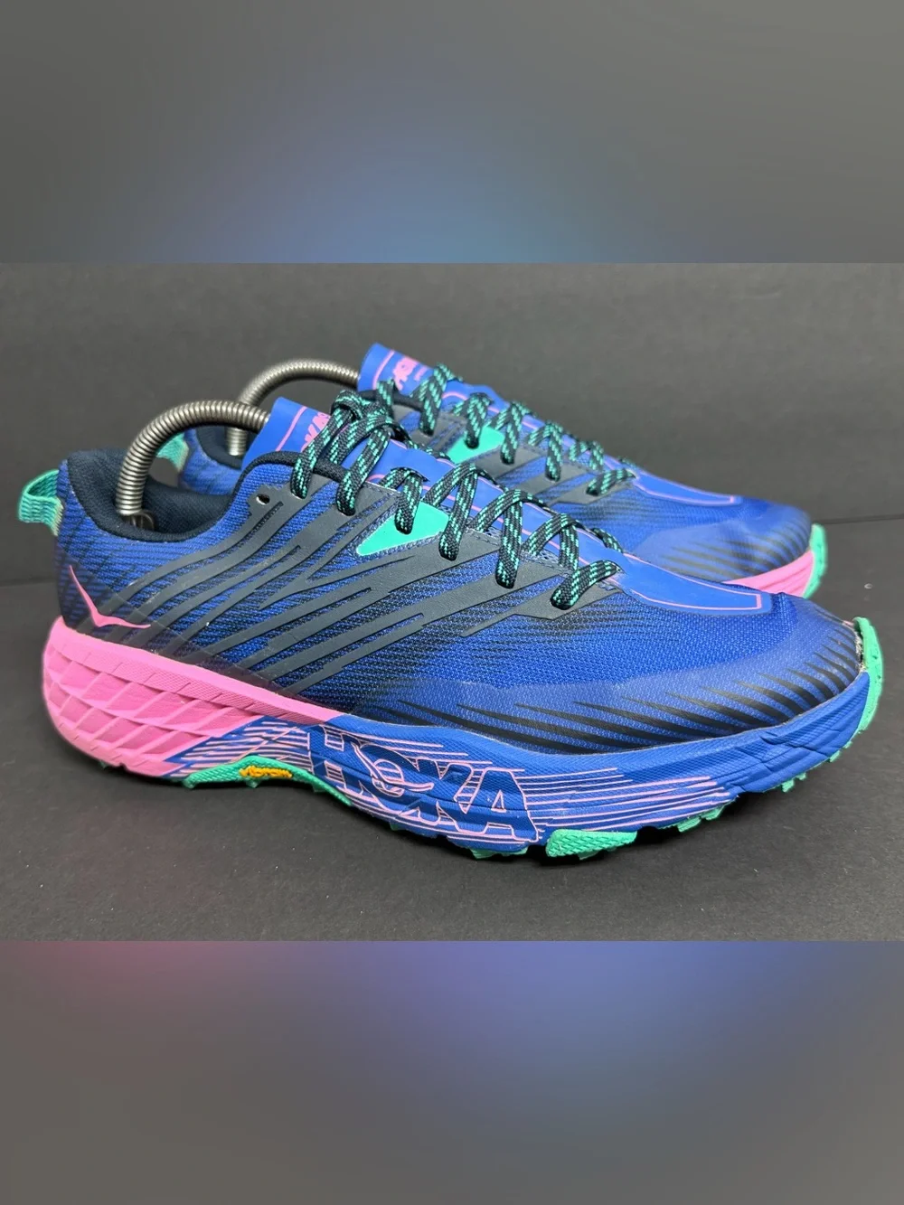 Hoka One One  Speedgoat 4 Vibram Women's Trail Running Sneaker Shoes Size 10.5
